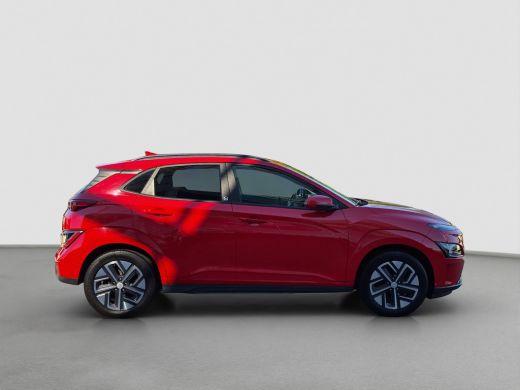 Hyundai Kona Comfort 2WD | 100% SoH | Stoelverwarming | Stuurhulp | Camera | Android auto en Apple carplay | C... ActivLease financial lease