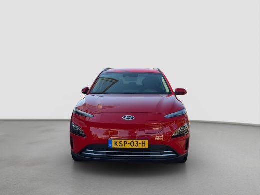 Hyundai Kona Comfort 2WD | 100% SoH | Stoelverwarming | Stuurhulp | Camera | Android auto en Apple carplay | C... ActivLease financial lease