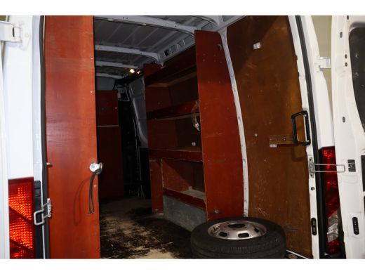 Iveco Daily 35C18V 3.0 L2 H2 Hi-Matic ActivLease financial lease