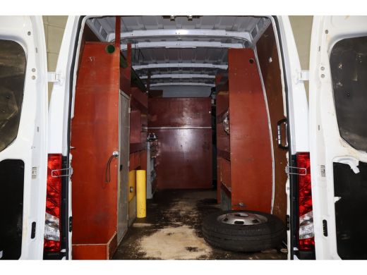 Iveco Daily 35C18V 3.0 L2 H2 Hi-Matic ActivLease financial lease