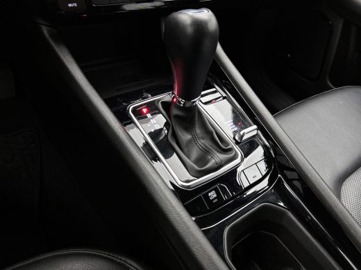 Jeep Compass 4xe 240PK Plug-in Hybrid Electric S / Pdc+Camera / Two- Tone / Leder / Stoel-Stuurverwarming / Na... ActivLease financial lease