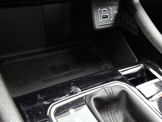 Jeep Compass 4xe 240PK Plug-in Hybrid Electric S / Pdc+Camera / Two- Tone / Leder / Stoel-Stuurverwarming / Na... ActivLease financial lease