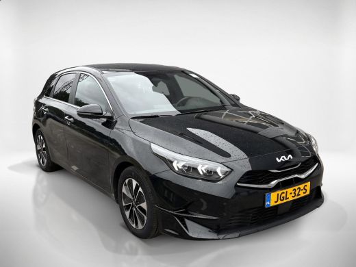 Kia Ceed 1.0 T-GDi MHEV Design Edition | Fabrieksgarantie 2035 | Automaat | Carplay| Camera | Stoel stuur ... ActivLease financial lease
