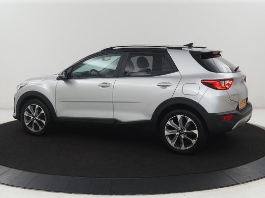 Kia Stonic | Carplay | Climate control | Cruise control | Camera | Park assist | Full LED | Keyless | ActivLease financial lease