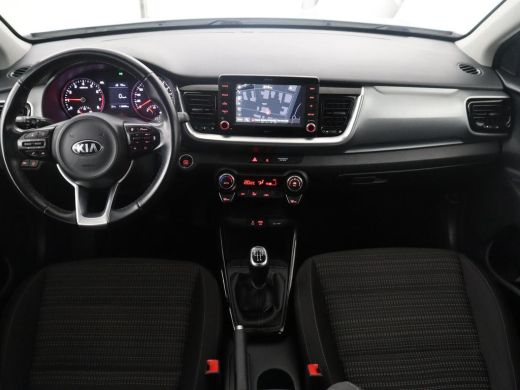 Kia Stonic | Carplay | Climate control | Cruise control | Camera | Park assist | Full LED | Keyless | ActivLease financial lease