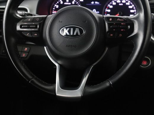 Kia Stonic | Carplay | Climate control | Cruise control | Camera | Park assist | Full LED | Keyless | ActivLease financial lease