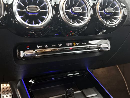 Mercedes-Benz B-Klasse 250 e Hybride Premium Design AMG line / 1/2 Leder / Stoelverwarming / Pdc+Camera / Navigatie / Ap... ActivLease financial lease