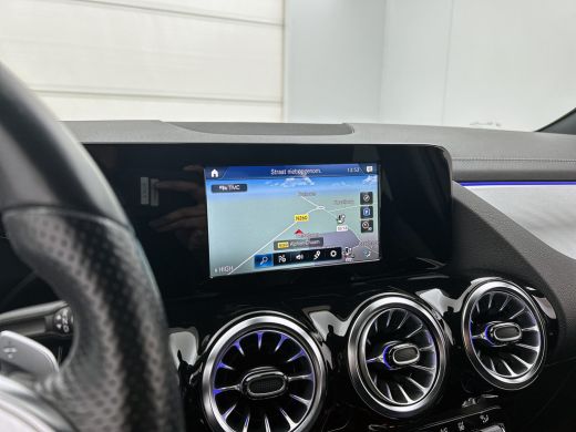 Mercedes-Benz B-Klasse 250 e Hybride Premium Design AMG line / 1/2 Leder / Stoelverwarming / Pdc+Camera / Navigatie / Ap... ActivLease financial lease