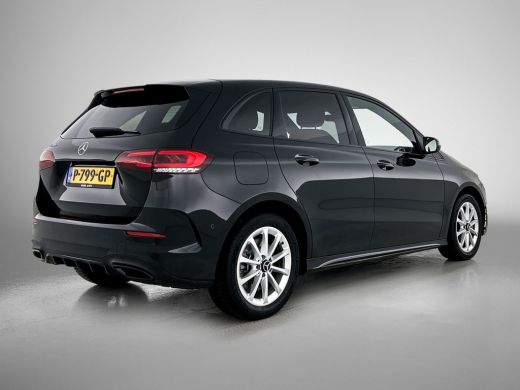 Mercedes-Benz B-Klasse 250 e Hybride Premium Design AMG line / 1/2 Leder / Stoelverwarming / Pdc+Camera / Navigatie / Ap... ActivLease financial lease