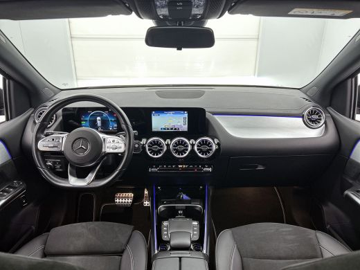 Mercedes-Benz B-Klasse 250 e Hybride Premium Design AMG line / 1/2 Leder / Stoelverwarming / Pdc+Camera / Navigatie / Ap... ActivLease financial lease