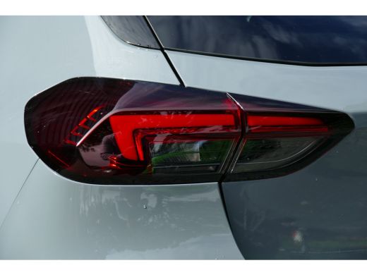 Opel Corsa 1.2 TURBO 100PK GS / CAMERA / PDC / 16'' LMV / APPLE & ANDROID CARPLAY/ DEAL /NAVI / LED / PDC / ... ActivLease financial lease
