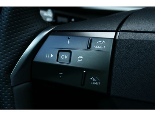 Opel Grandland EV 73KWH 213PK BUSINESS EDITION AUTOMAAT / CAMERA / AFN.TREKHAAK / KEYLESS / FULL-LED / SOH 97,19... ActivLease financial lease