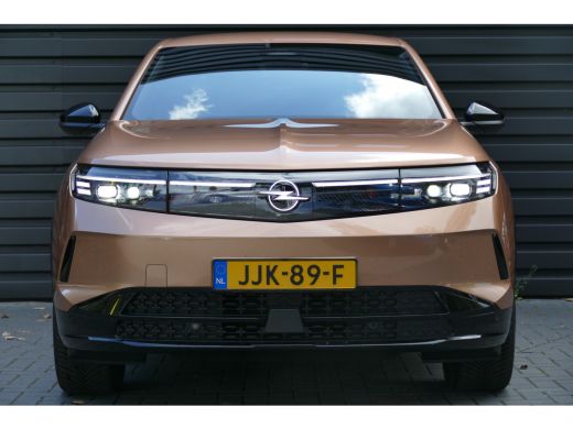 Opel Grandland EV 73KWH 213PK BUSINESS EDITION AUTOMAAT / CAMERA / AFN.TREKHAAK / KEYLESS / FULL-LED / SOH 97,19... ActivLease financial lease