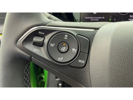Opel Mokka-e 54KWH LONG RANGE 156PK ULTIMATE AUTOMAAT / NAVI / LEDER / CLIMA / LED / PDC / 18" LMV / CAMERA / ... ActivLease financial lease