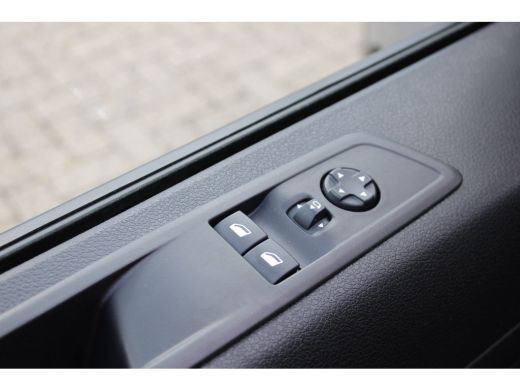 Opel Vivaro 2.0 Diesel 145 PK | 10" Multimedia 3D-kleuren touchscreen met Navigatie en Connect Nav Services |... ActivLease financial lease