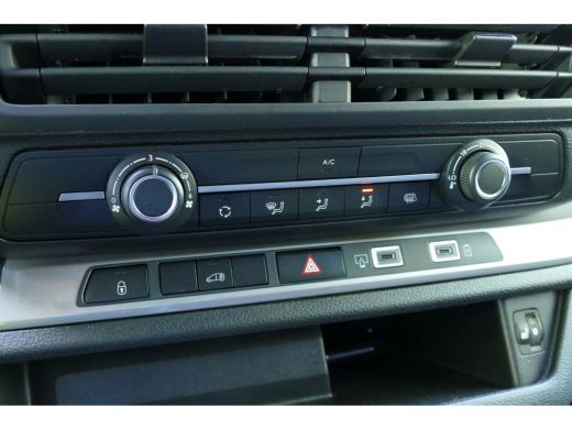 Opel Vivaro 2.0 DIESEL 145PK L2H1 / CAMERA / STOEL-STUURVERWARMING / 3-ZITS / BETIMMERING / NAVI / AIRCO / LE... ActivLease financial lease