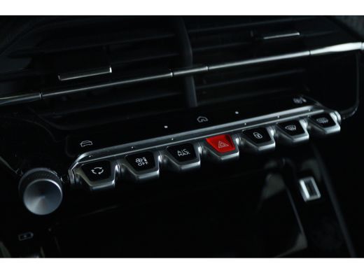 Peugeot 2008 1.2 Hybrid 145 GT | Adapt. Cruise | 360 Camera | Navigatie | Carplay | 18 Inch Evissa | Keyless |... ActivLease financial lease