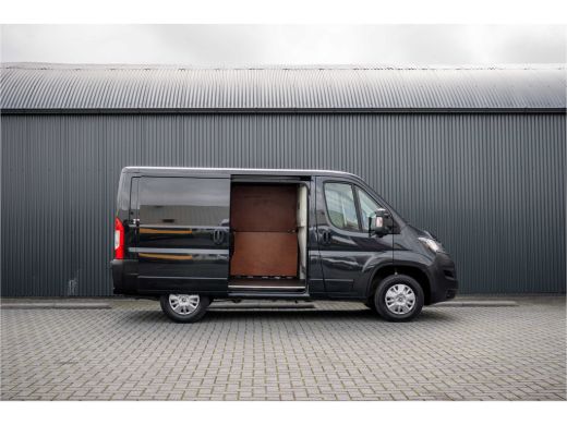 Peugeot Boxer 2.2 BlueHDi 120 L1H1 | 120 PK | 3-Zits | Cruise | Airco | Trekhaak ActivLease financial lease
