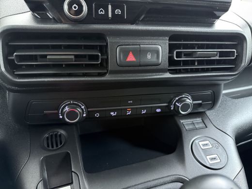 Peugeot Partner 1.5 BlueHDi 100 S&S L1 | Achteruitrijcamera | Airco | Cruise control ActivLease financial lease
