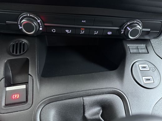 Peugeot Partner 1.5 BlueHDi 100 S&S L1 | Achteruitrijcamera | Airco | Cruise control ActivLease financial lease