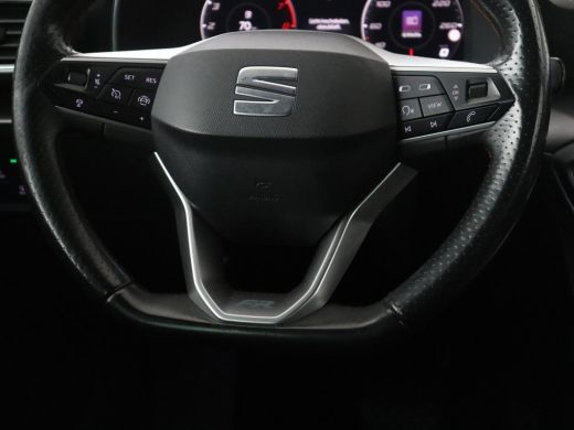 Seat Leon Sportstourer 1.5 eTSI FR Business Intense | Half Leder | Adaptive cruise | Park assist | Navigati... ActivLease financial lease