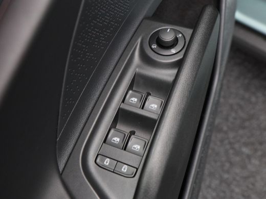 Skoda Enyaq iV 80 | Carplay | Cruise Control | Stoelverwarming | Leder Bekleding | Camera | Navigatie | 19 Inch ActivLease financial lease