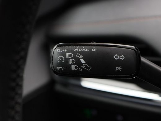 Skoda Enyaq iV 80 | Carplay | Cruise Control | Stoelverwarming | Leder Bekleding | Camera | Navigatie | 19 Inch ActivLease financial lease