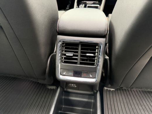 Skoda Enyaq iV 80 Founders Edition Black SOH 95% ActivLease financial lease