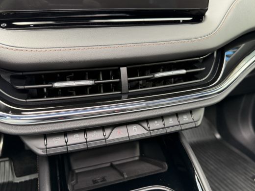 Skoda Enyaq iV 80 Founders Edition Black SOH 95% ActivLease financial lease