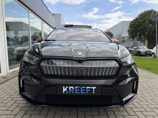 Skoda Enyaq iV 80 Founders Edition Black SOH 95% ActivLease financial lease