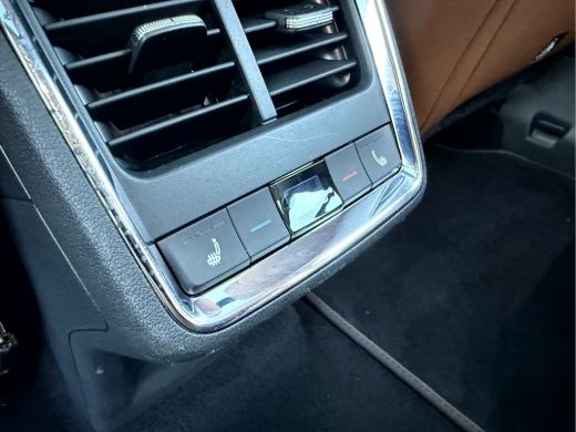 Skoda Enyaq iV 80 SOH 92 %, Panoramadak, Trekhaak, Warmtepomp ActivLease financial lease