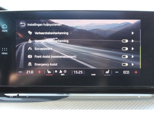 Skoda Octavia Combi 1.4 TSI RS iV PHEV SOh 93% LEER PANO LED TH 134000KM!!! ActivLease financial lease