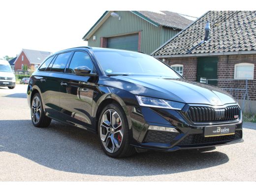 Skoda Octavia Combi 1.4 TSI RS iV PHEV SOh 93% LEER PANO LED TH 134000KM!!! ActivLease financial lease