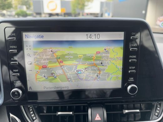 Toyota C-HR 2.0 Hybrid Dynamic ActivLease financial lease
