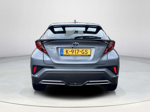 Toyota C-HR 2.0 Hybrid Dynamic ActivLease financial lease