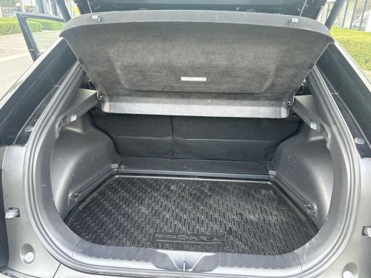 Toyota C-HR+ First Edition 77 kWh ActivLease financial lease
