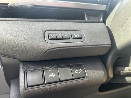 Toyota C-HR+ First Edition 77 kWh ActivLease financial lease