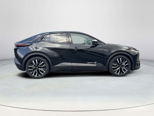 Toyota C-HR+ First Edition 77 kWh ActivLease financial lease