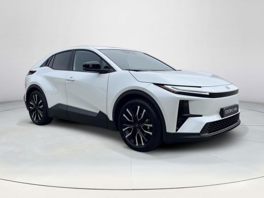 Toyota C-HR+ First Edition 77 kWh | 20 inch velgen | &euro; 3.000 extra inruilwaarde | ActivLease financial lease
