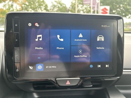 Toyota Yaris 1.5 Hybrid 115 Dynamic ActivLease financial lease