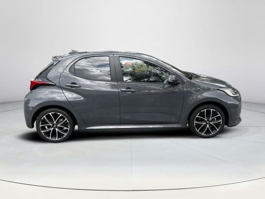 Toyota Yaris 1.5 Hybrid 115 Dynamic ActivLease financial lease