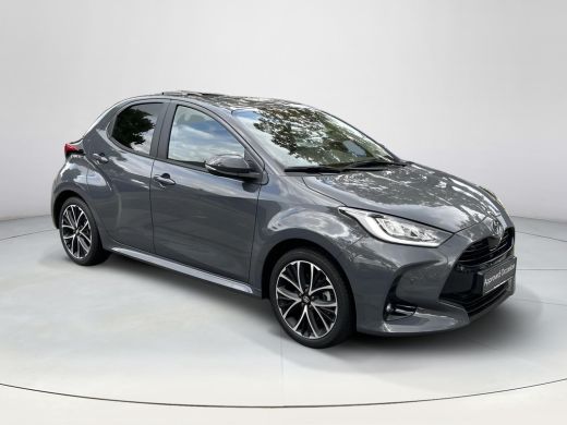 Toyota Yaris 1.5 Hybrid 115 Dynamic ActivLease financial lease