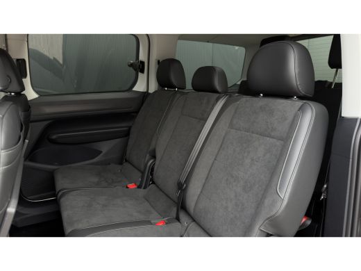 Volkswagen Caddy Kombi Maxi 1.5 e-Hybrid Limited Edition Inruilpremie &euro; 4000.- | Led | Adaptive Cruise | 7 Persoon... ActivLease financial lease