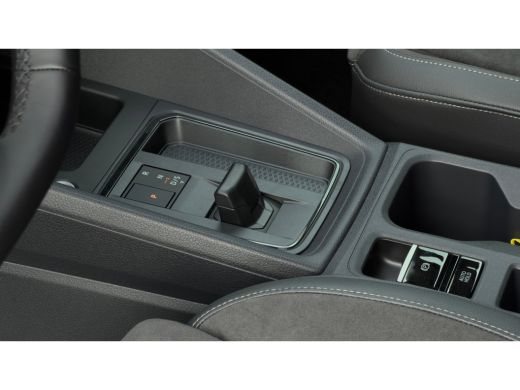 Volkswagen Caddy Kombi Maxi 1.5 e-Hybrid Limited Edition Inruilpremie &euro; 4000.- | Led | Adaptive Cruise | 7 Persoon... ActivLease financial lease