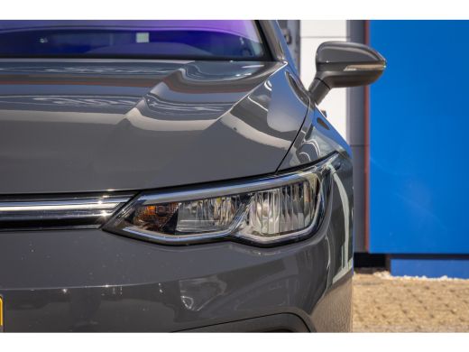 Volkswagen Golf 1.0 eTSI Life | Apple Carplay/Android Auto | Electronic climate controle | Parkeersensoren | Keyl... ActivLease financial lease