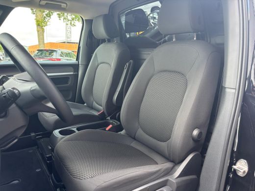 Volkswagen ID. Buzz Cargo Cargo 77 kWh | Sfeerverlichting | Stoelverwarming | Apple Carplay | Adaptieve Cruise ActivLease financial lease