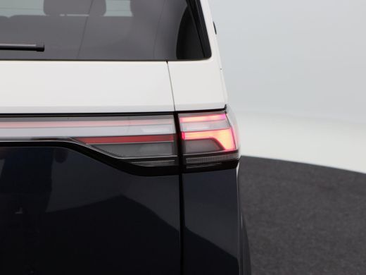 Volkswagen ID. Buzz Pro 77kWh 204 Pk | 21 inch | IQ.Light | Adaptive Cruise | Camera | Keyless Entry | 78.399 Km!! ActivLease financial lease