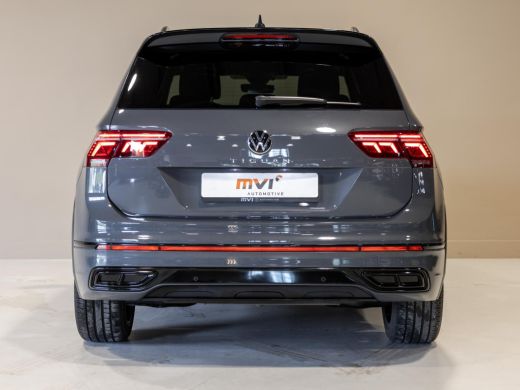 Volkswagen Tiguan 1.5 TSI R-Line Business+ / 150pk / NAP / Panorama dak / Stoelverwarming / Voorruit verwarming / ActivLease financial lease