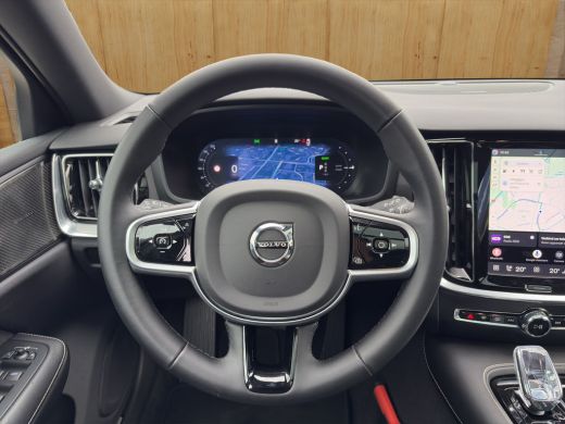 Volvo  V60 2.0 T8 Plug-in hybrid AWD Plus Dark | Harman Kardon | Stoel + Stuur Verwarming | Panoramadak | Tr... ActivLease financial lease