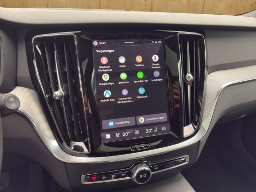 Volvo  V60 2.0 T8 Plug-in hybrid AWD Plus Dark | Harman Kardon | Stoel + Stuur Verwarming | Panoramadak | Tr... ActivLease financial lease